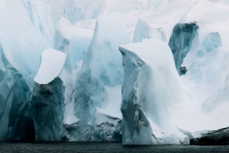 Minimalist fine art photographs of icebergs in Disko Bay, western Greenland by Michael Schauer